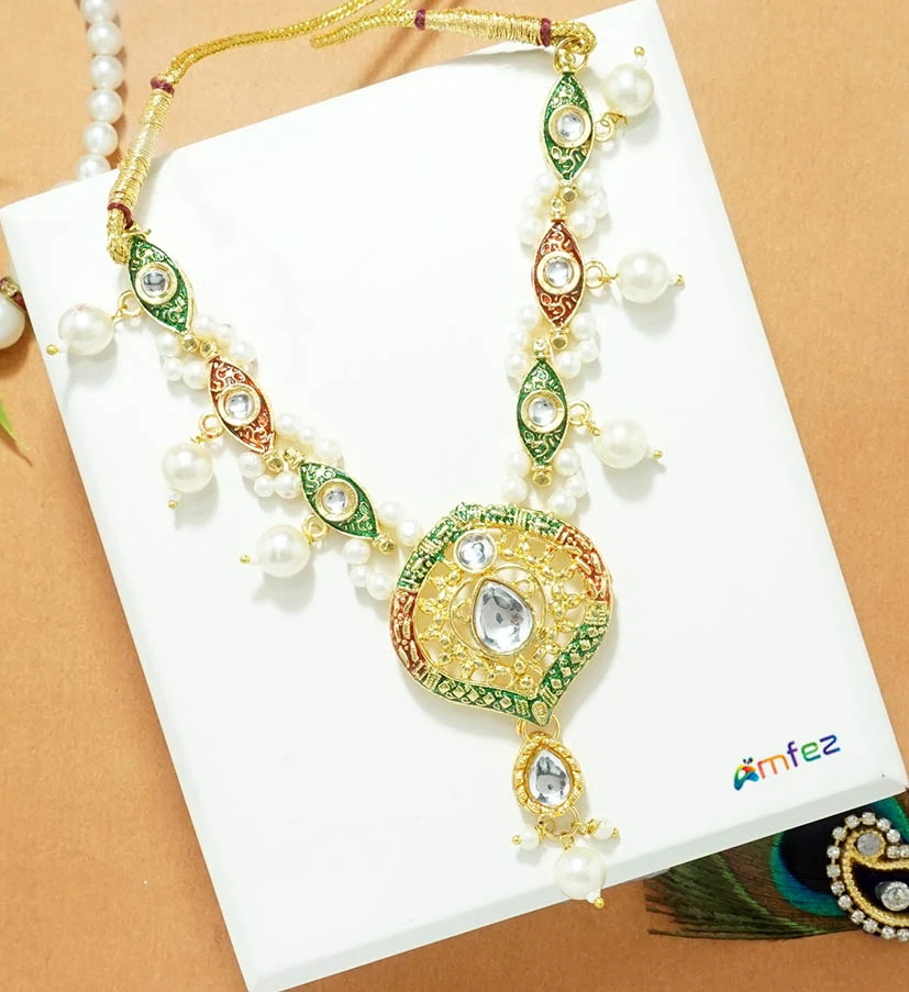 Red Green Kundan Meena Pearl Beads Alloy Necklace ( 5 Inch)