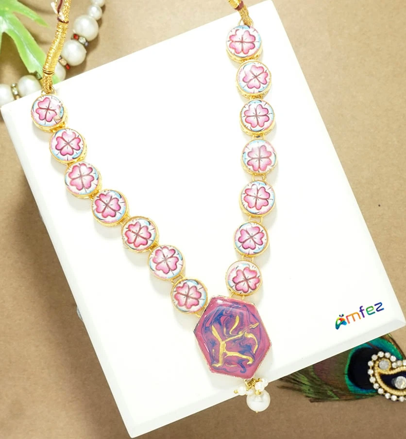 Beautiful Pink Floral Stone Pearl Beads Necklace/Mala (4 & 5 Inch )