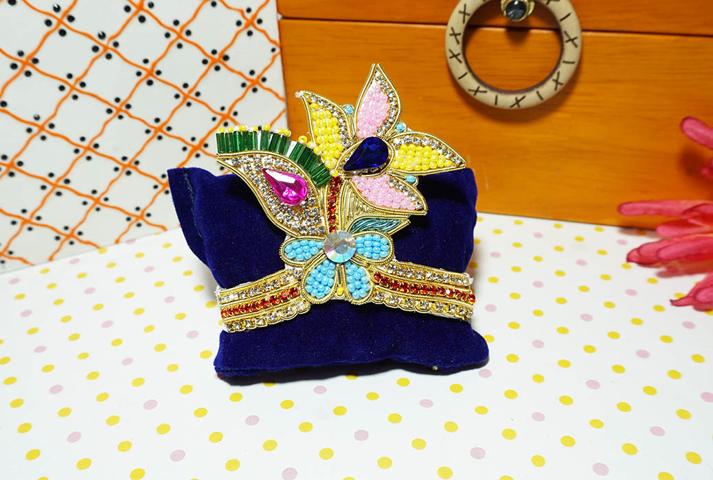 Multi Pearl Beads Hand Work Zardozi Mukut