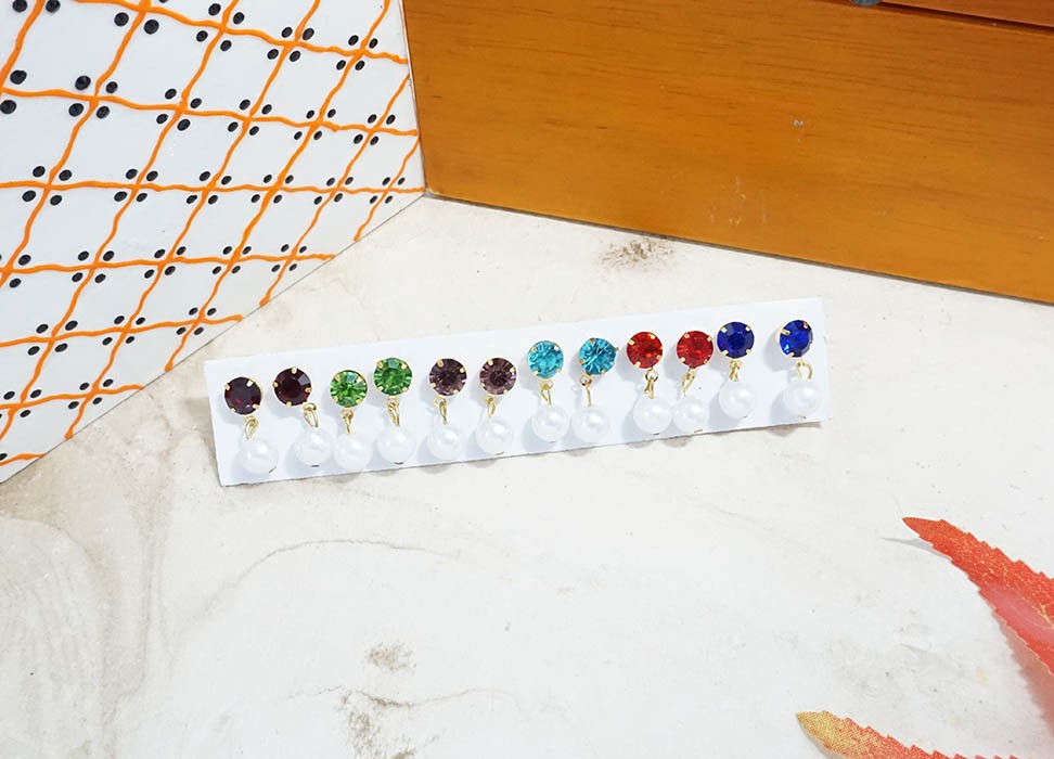 Pair of 6 Multi Stone Beads Earrings /Tops