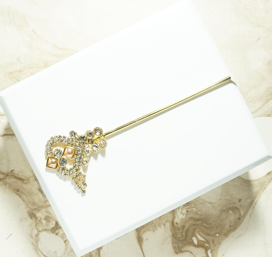 Golden White Stone Work Flute ( 5 Inch )